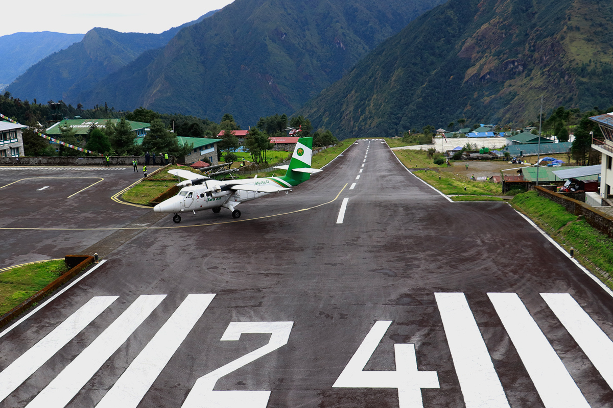 aeroplane in runway in mountain